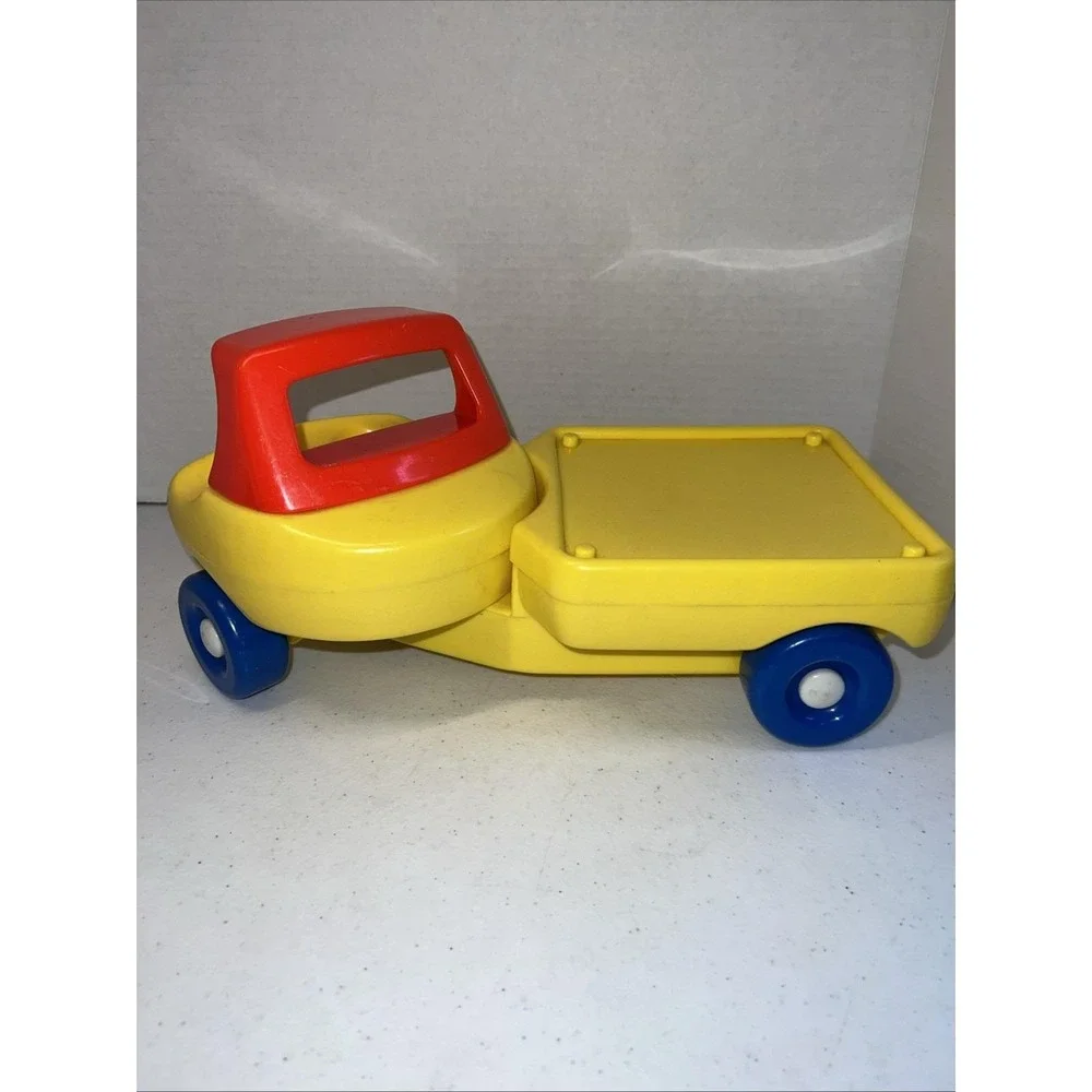 VINTAGE Little Tikes 1985 Toddle Tots Flatbed Truck Yellow Red Blue